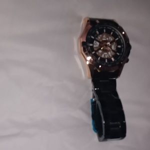 Watch, Color black & gold, size large